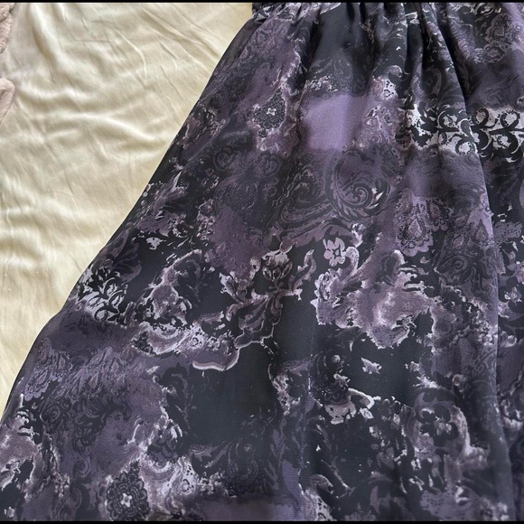 Converse One Star Black and Purple Floral Midi Dress w/ Tie Back Detail- Medium - Picture 6 of 7